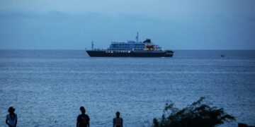 The CDC Fired All Its Cruise Ship Inspectors Before the Hantavirus Outbreak
