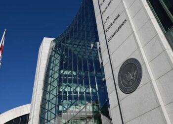 Is quarterly reporting hurting investors or helping them? The SEC just weighed in—and the debate is far from over