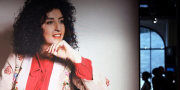 Narges Mohammadi in Critical Condition in Iranian Custody, Family Says