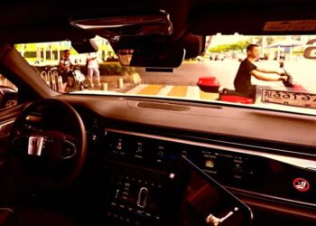 China Presses Pause on Self-Driving Taxis Nationwide After Issue Where They Blocked Streets. America Could Learn a Lot
