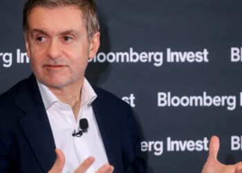 Goldman Sachs’ tech boss says tracking individual AI usage isn’t useful. He just watches how fast his 12,000 engineers move from idea to production