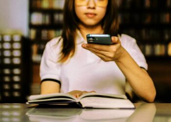 A Major Paper Claiming AI Is Good for Students Just Got Retracted, Which Is Very Bad News for Advocates of AI in the Classroom