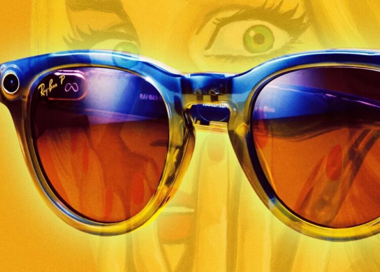 Man Wearing Smart Glasses Secretly Records Woman, Demands Money to Delete Video From His Socials