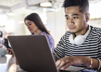 AI generated identical résumés for a man and a woman: Hers was more likely to be labeled ‘weak,’ while his got a 97% approval rating