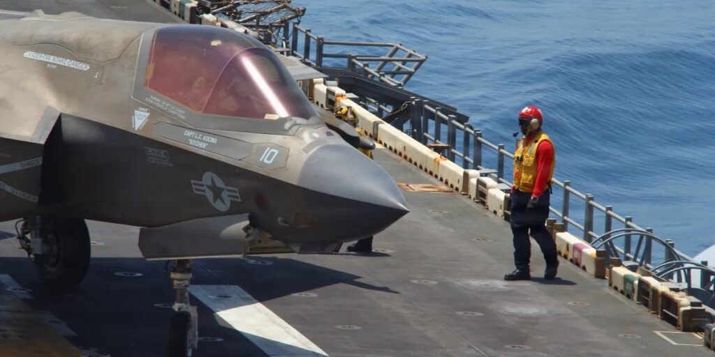Markets sell off as U.S.-Iran ceasefire plans go nowhere, leaving Trump with military options to reopen the Strait of Hormuz