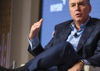 Why Amex’s CEO scrapped a bonus system that made executives compete for cash