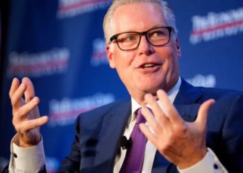 Delta’s CEO let AI write a speech for Gen Z college grads—but he threw it away and started over with pencil and paper for one key reason