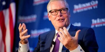 Delta’s CEO let AI write a speech for Gen Z college grads—but he threw it away and started over with pencil and paper for one key reason