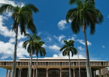 Hawaii vs. Citizens United