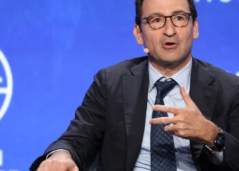 Blackstone COO Jon Gray predicts ‘huge boom’ in blue-collar jobs—his own data center company is hiring 30,000 new roles