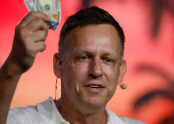 Peter Thiel is leading investment in an ocean data center powered by waves—and the startup is reportedly worth $1 billion