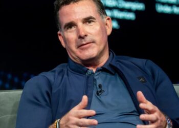 Under Armour CEO Kevin Plank says micromanagement is ‘underestimated.’ Steve Jobs and Elon Musk would agree