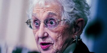 Crabby 82-Year-Old Politician Attacks 10-Year-Old Child for Thinking Electric Cars Are Cool
