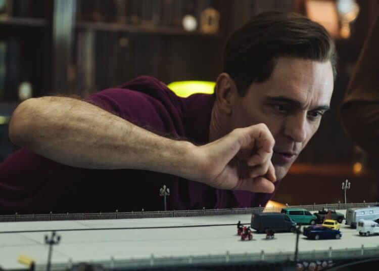Breaking Down the Ending of Heist Series Berlin and the Lady with an Ermine