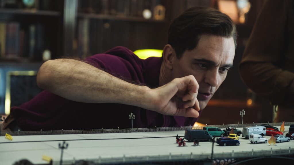 Breaking Down the Ending of Heist Series Berlin and the Lady with an Ermine