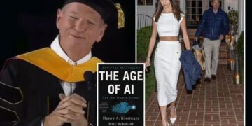 Ex-Google CEO Eric Schmidt booed at Arizona commencement over AI, sex harassment claims from much-younger girlfriend