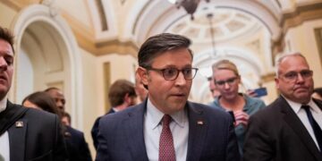 ‘They’re punishing Republicans’: Experts light up as poll reveals GOP’s ‘rancid numbers’