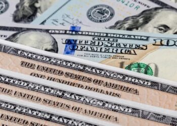 The top foreign holders of U.S. debt may soon dump Treasury bonds and bring their money back home, potentially spiking borrowing costs
