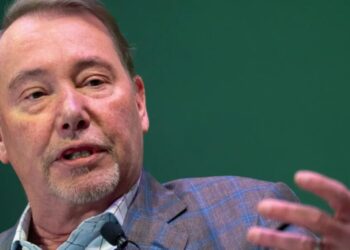 Gundlach says it’s ‘just not possible’ for the Fed to cut rates