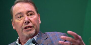 Gundlach says it’s ‘just not possible’ for the Fed to cut rates