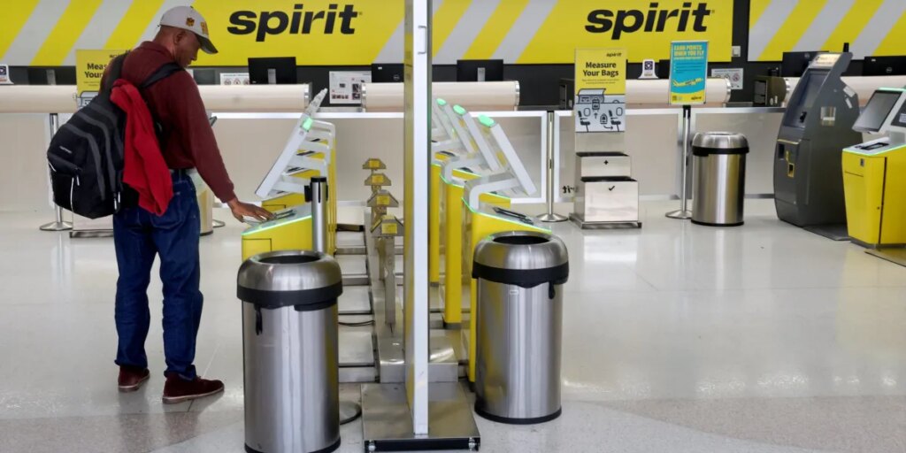 Spirit Airlines apologizes to all the Americans who can’t afford any summer vacation flights as it shuts down