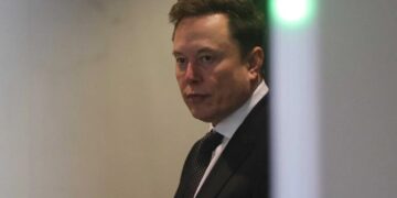 ‘I knew hours ago’: Elon Musk’s furious ex spills wild ‘space technology’ election claim