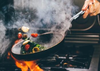 ‘This is what the consumer wants’: A new lawsuit about PFAS and other ‘forever chemicals’ is heating up the cookware industry
