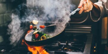 ‘This is what the consumer wants’: A new lawsuit about PFAS and other ‘forever chemicals’ is heating up the cookware industry