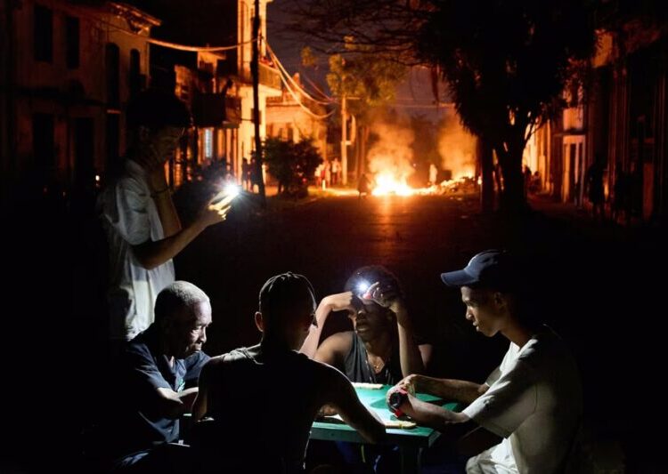 Photos: Cuba Runs out of Fuel