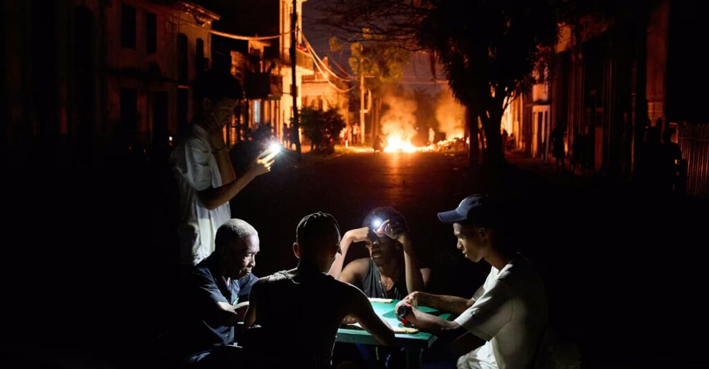 Photos: Cuba Runs out of Fuel