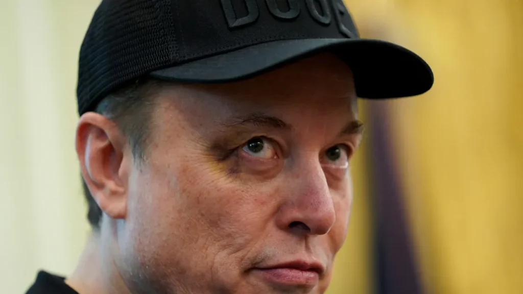 Ex-MAGA influencer shares election conspiracy theory involving Elon Musk