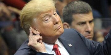 Trump is trying to bury something big — and he just gave away the game: ex-prosecutor