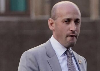 Far-right rebels against Stephen Miller after his latest stunt