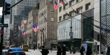 56-year-old woman dies after stepping out of car and into open manhole in New York City