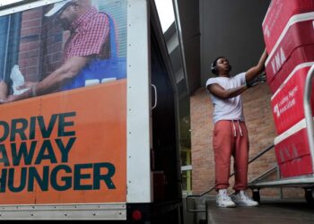 Why Meals on Wheels America Desperately Needed the $70 Million It Got From MacKenzie Scott