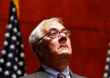 ‘Second to None’: Tributes Pour in for Former Congressman, Progressive Icon, and LGBT Trailblazer Barney Frank, Who Died at 86