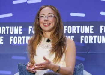 Founder of Ms. Anti Work says her ‘lazy girl job’ allowed her to only work a few hours a day—and she built her media company on the side