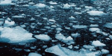 Doomsday Glacier Shows Signs of Imminent Disintegration