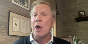 Ex-Gov. Kasich pours cold water on GOP senator keeping Ohio seat and withholds endorsement
