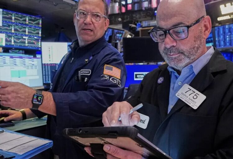 The market keeps winning. Most Americans are losing faith
