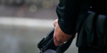 Two people shot and wounded in ‘encounter with Secret Service’ at White House: CNN
