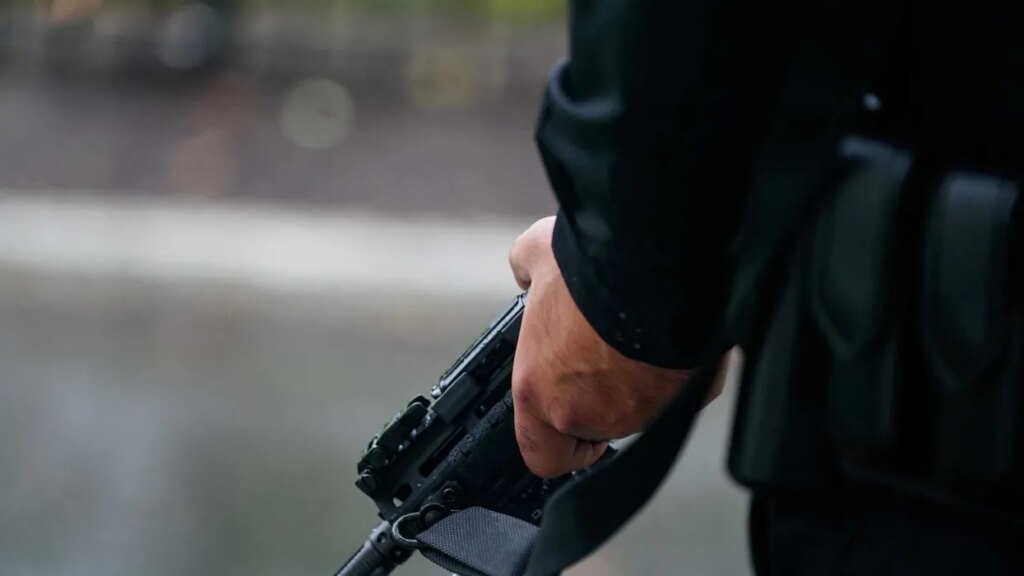 Two people shot and wounded in ‘encounter with Secret Service’ at White House: CNN