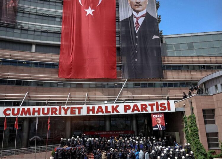 What to Know About Türkiye’s Deepening Democratic Crisis