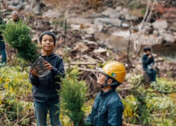 As the U.S. and Europe pull back from global climate aid, can Asian funders fill the gap?