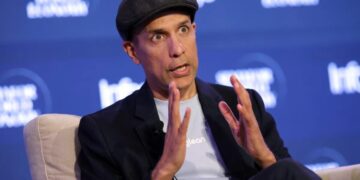 Ex-Google engineer turned $7.2 billion AI CEO gets thousands of job applications a day but still can’t find candidates with a strong work ethic