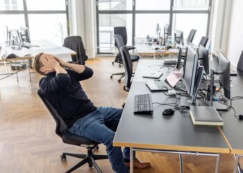 Man Humiliated by His AI Use Says He Just Can’t Quit