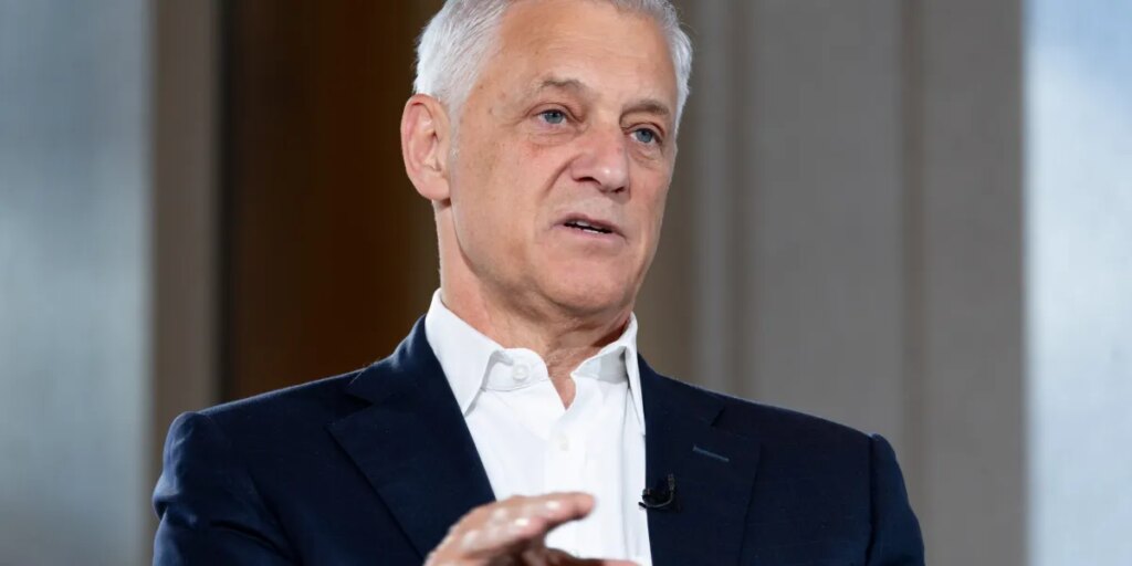 Standard Chartered CEO apologizes for calling some workers ‘lower value human capital’ in AI push