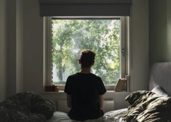 America is becoming less neighborly, and it’s hurting Gen Z and millennials’ chances at economic mobility