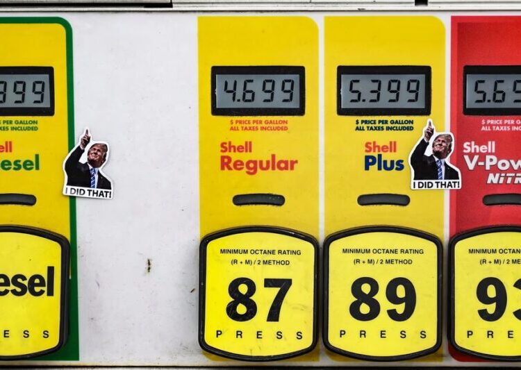 The Lag Between an Iran Deal and Lower Oil Prices