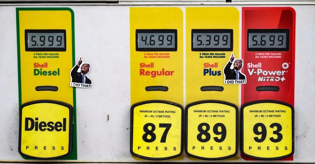 The Lag Between an Iran Deal and Lower Oil Prices